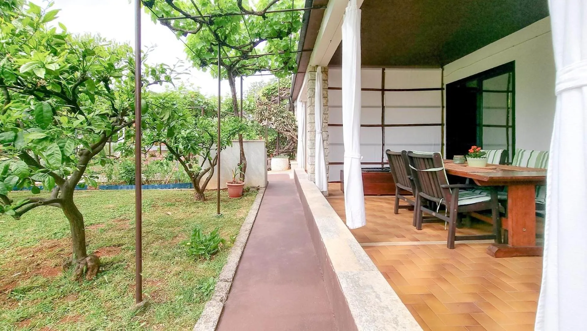 Milena Two Apartment Novigrad  0*, Novigrad (Istria)